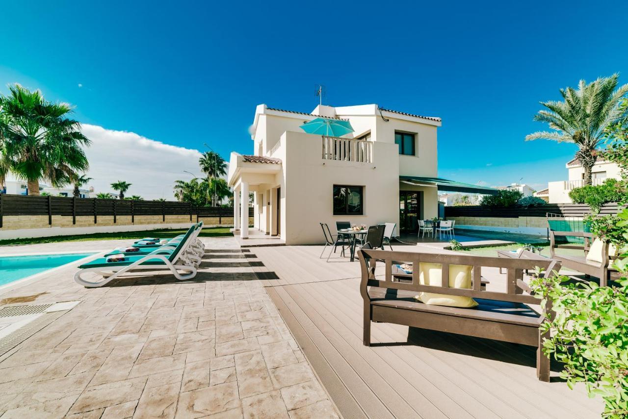 Villa Michelle Agia Napa Exterior foto